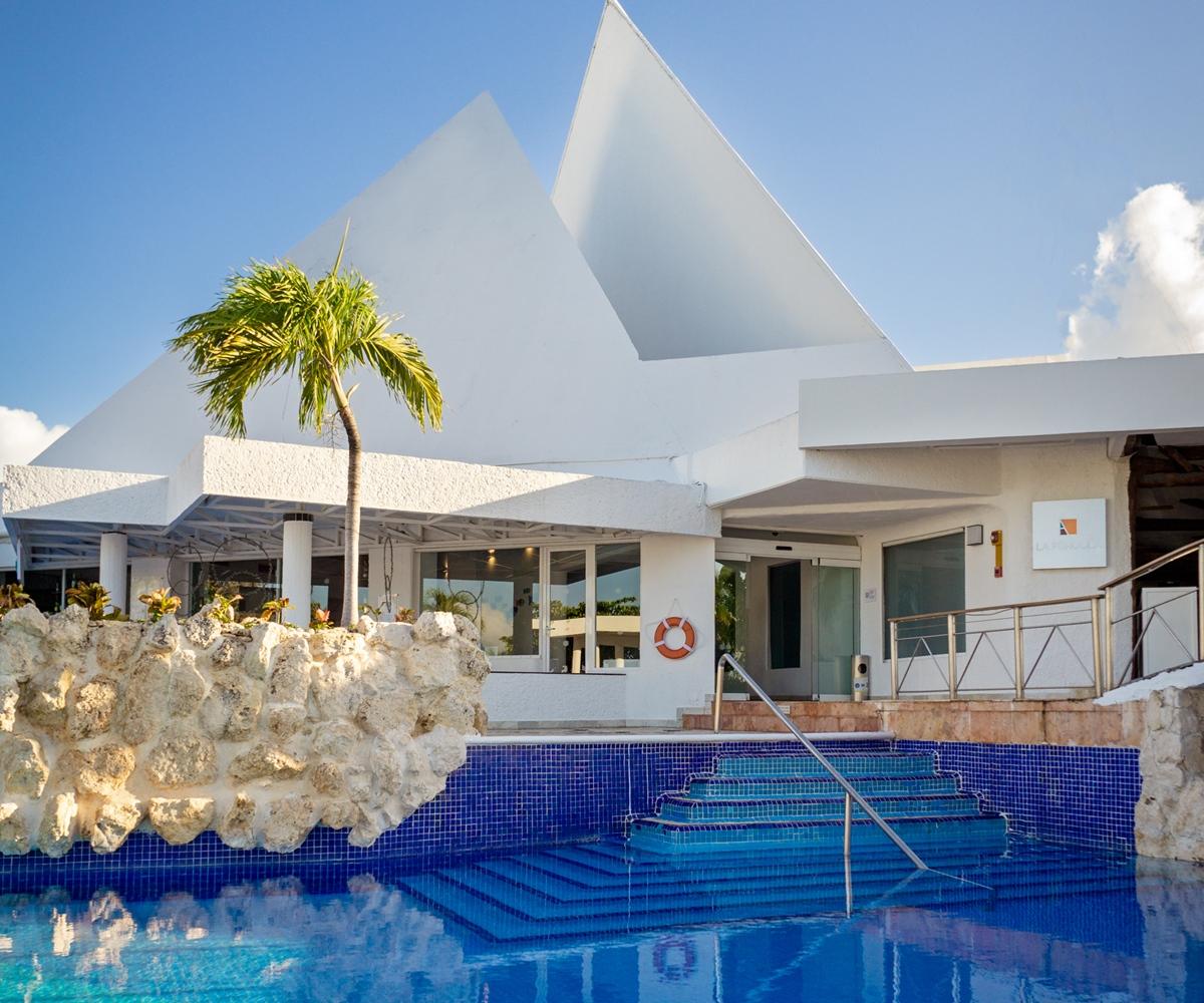Sunset Marina & Yacht Club Hotel Cancun Exterior photo